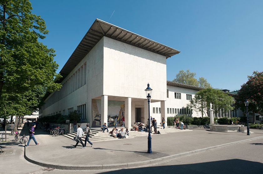 Kollegienhaus der Universität Basel am Petersplatz – {source?html}